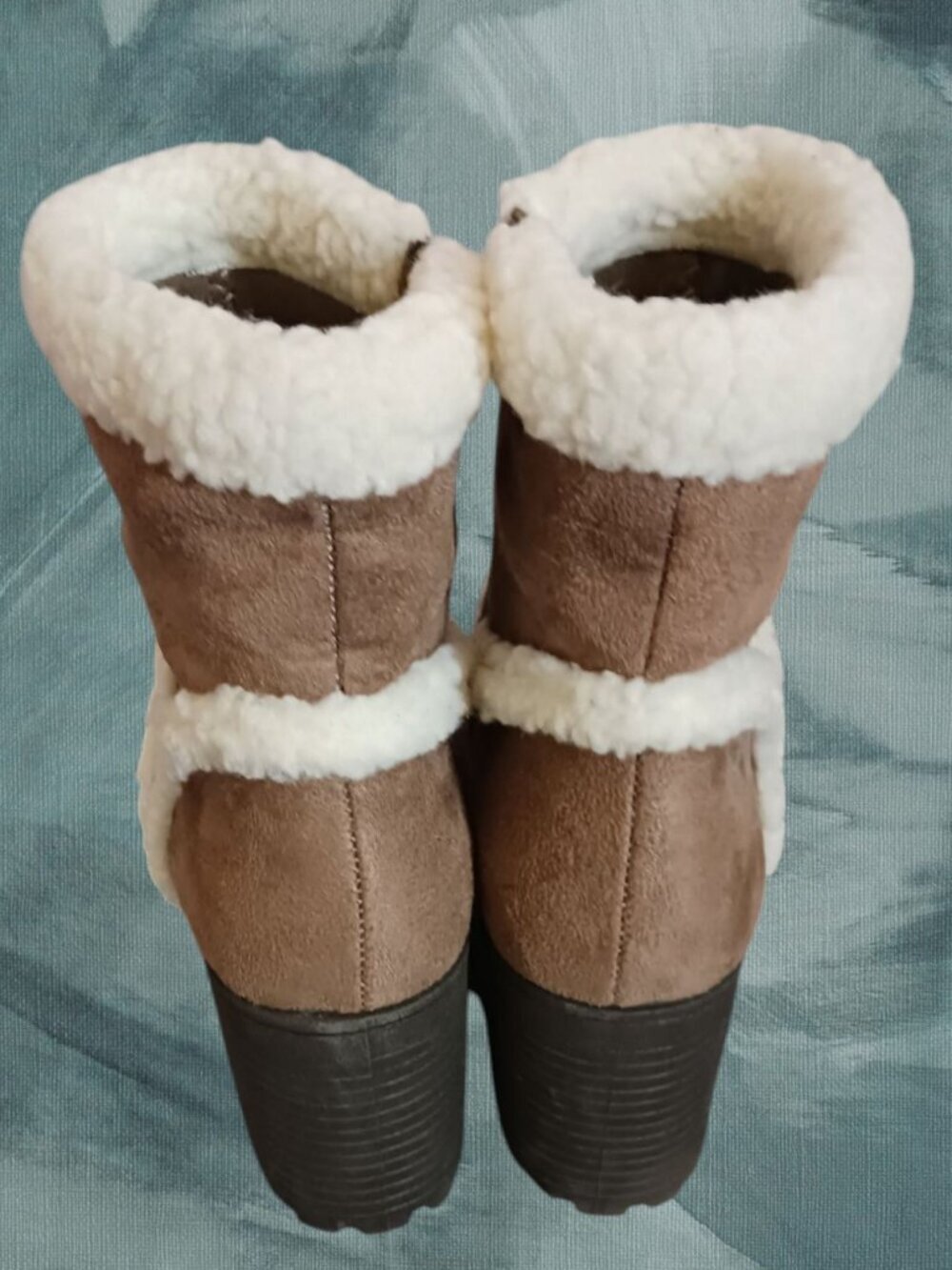 Olivia Miller Ankle Boots With Faux Sherpa Fur Lined Taupe Brown SIZE 8 - Picture 11 of 12
